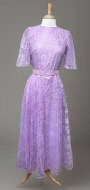 Vintage 70s Mike Benet Formal sz 6 Lavender Simply Lace Belt Maxi Dress Prom